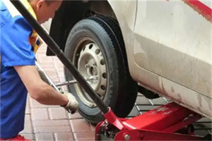 梅江附近拖车24小时服务热线电话